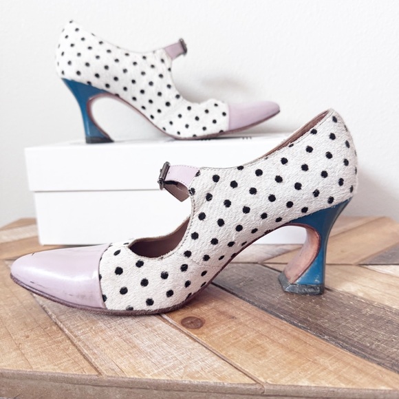 John Fluevog Malala White Pony Dot Heels, size 6 - Picture 4 of 16